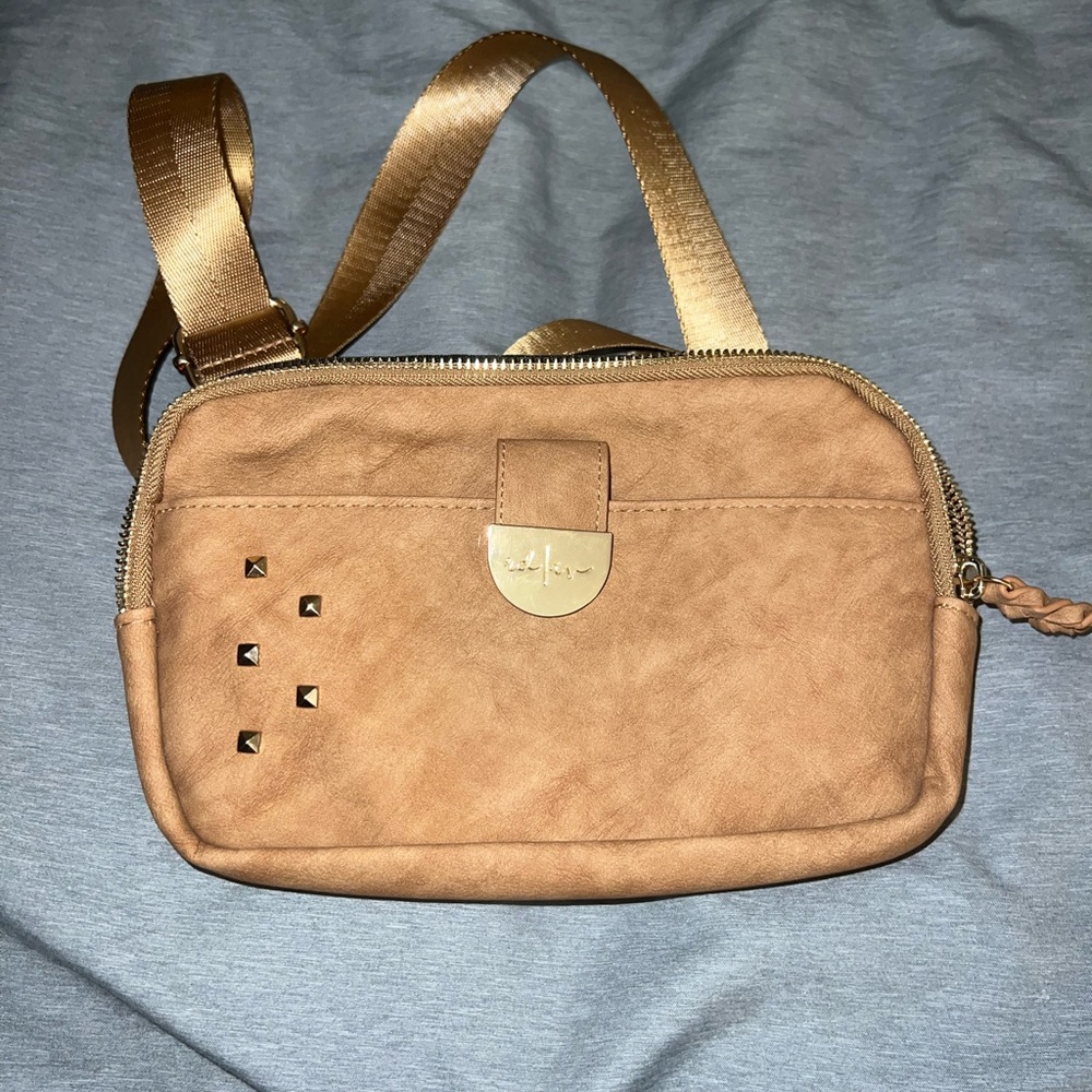 Rad Rev Oak Sling Wallet Crossbody